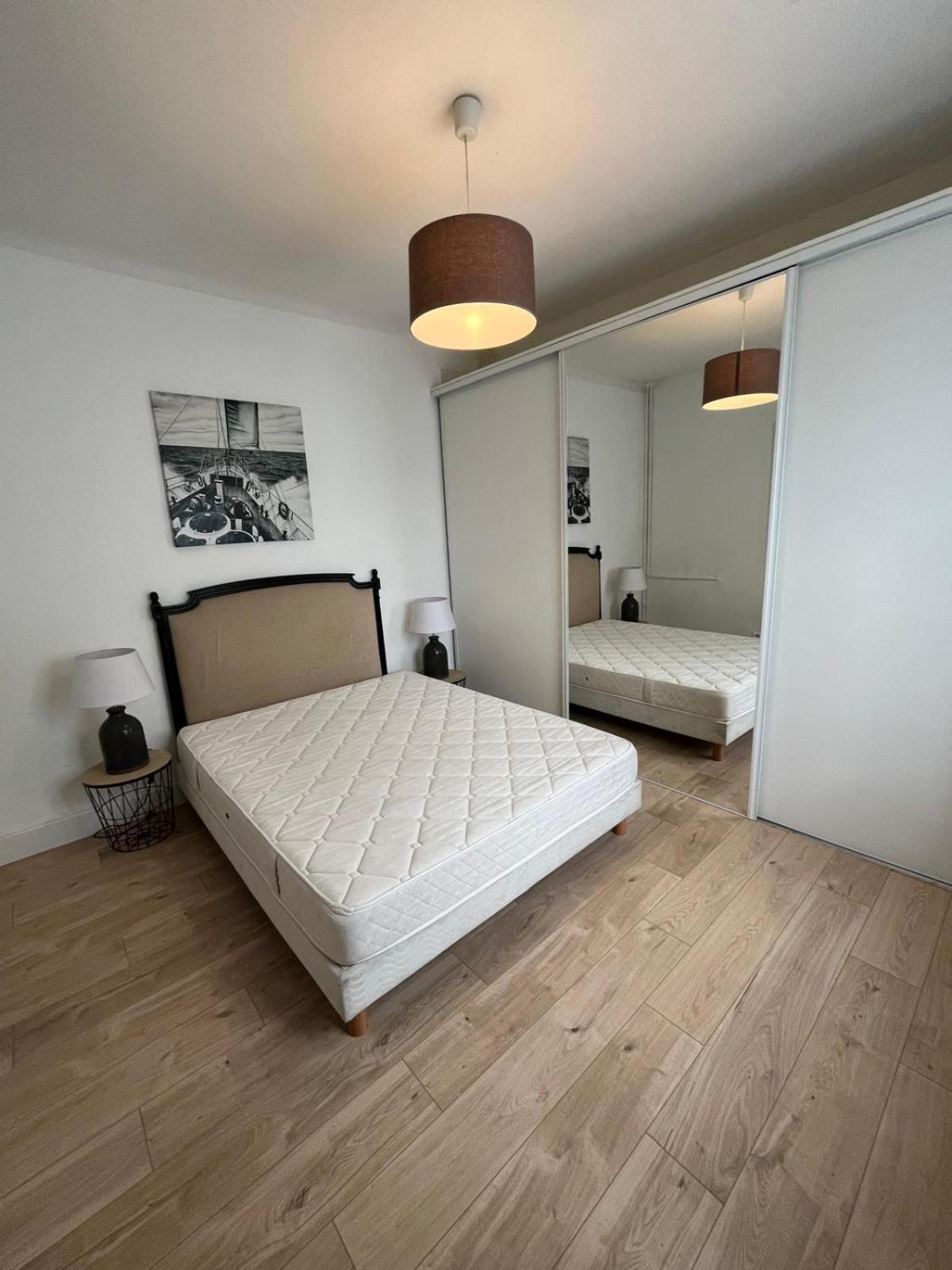 Agreable Maison De Ville Avec Une Belle Terrasse Anglet Exterior foto