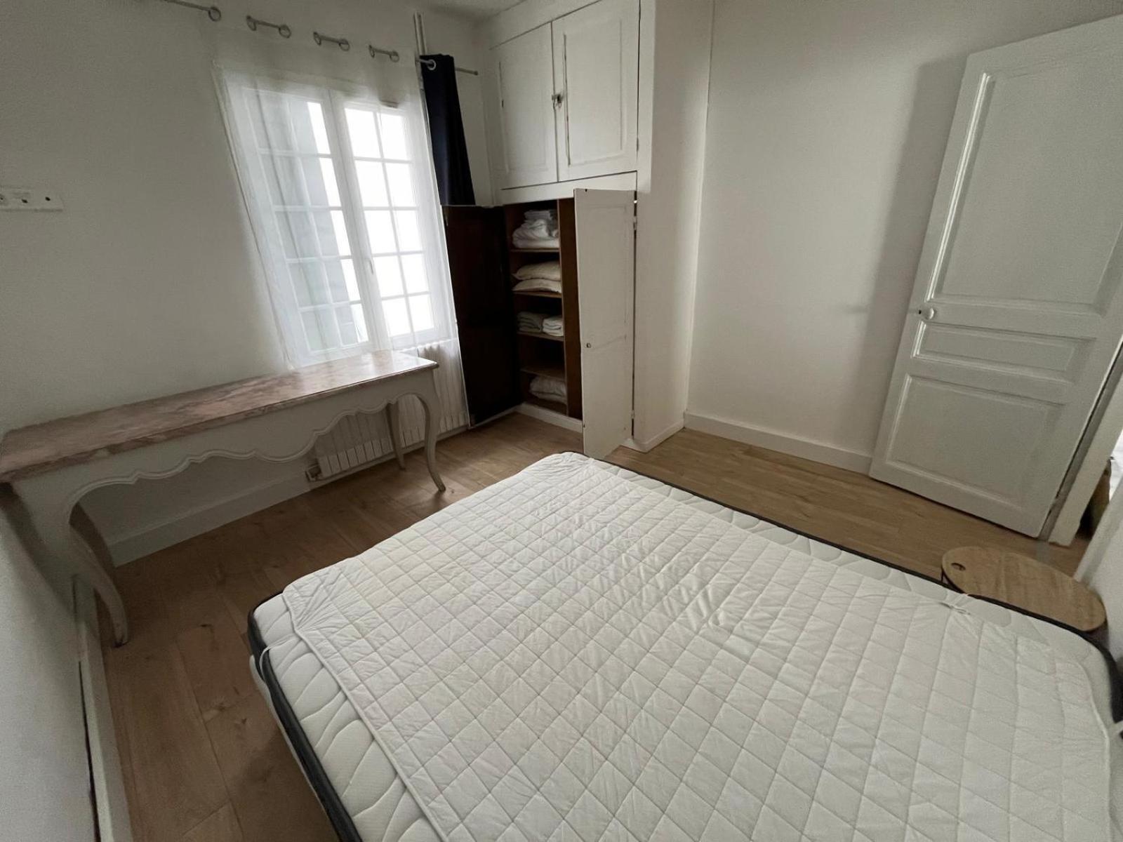 Agreable Maison De Ville Avec Une Belle Terrasse Anglet Exterior foto